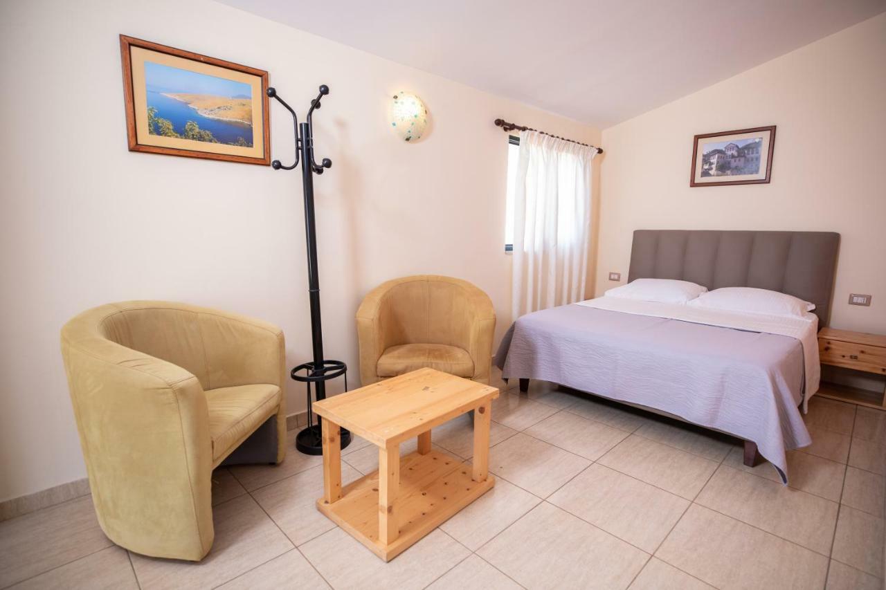 Chalet Ambel Dhërmi Dış mekan fotoğraf